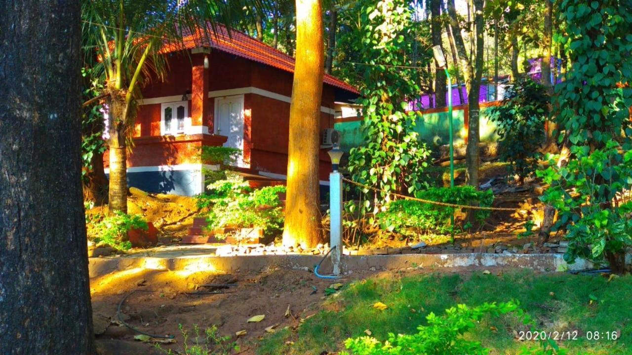 Treetop Resort Attappadi Exterior photo